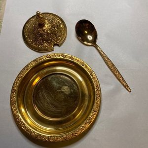 Vintage community gold saucer w spoon and cover